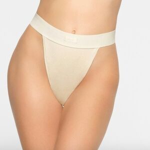 Skims Cotton Rib Thong in Bone